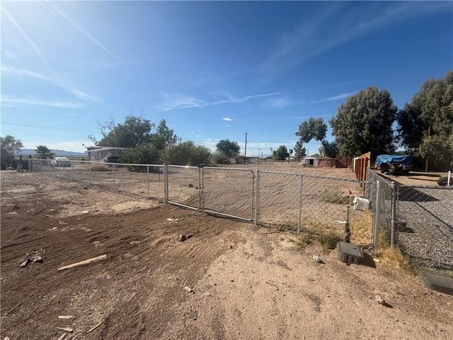 2017 E Lone Star Drive, Mohave Valley, AZ 86440