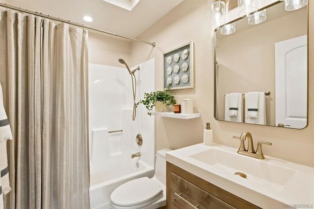 2608 Broadway 5, San Diego, CA 92102