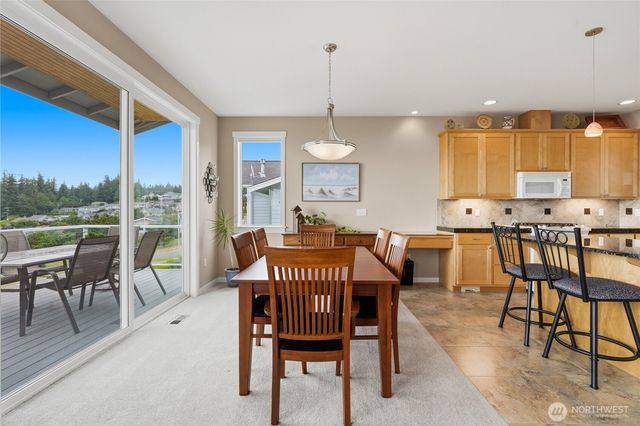 784 Gladstone Drive, Camano Island, WA 98282