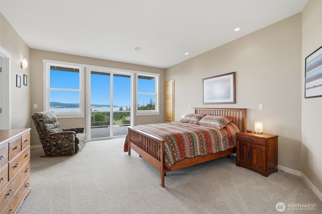 784 Gladstone Drive, Camano Island, WA 98282