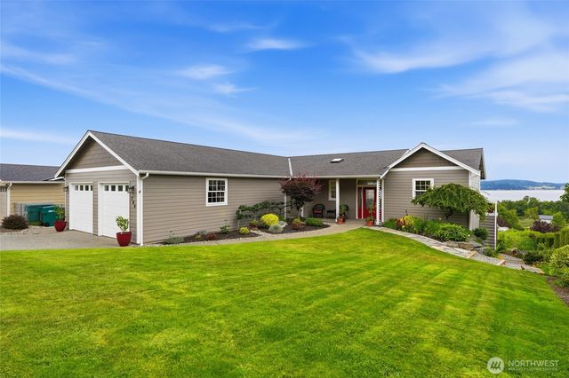 784 Gladstone Drive, Camano Island, WA 98282