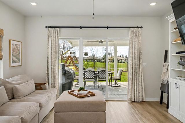 1502 Braeburn Way, Ione, CA 95640