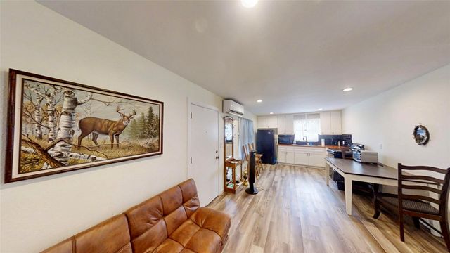 2605 Pinoak Street, Granbury, TX 76048