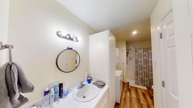 2605 Pinoak Street, Granbury, TX 76048