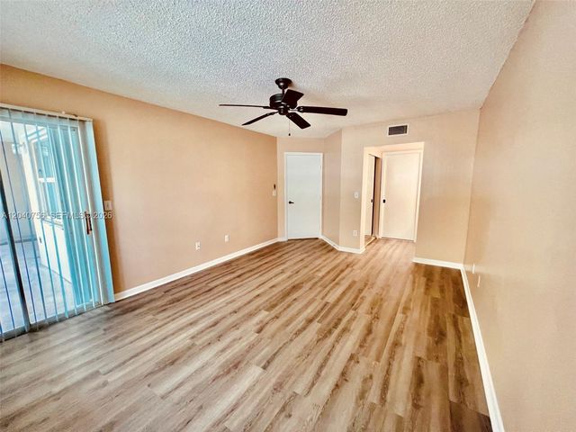 2604 SE 21 st A 202, Homestead, FL 33035
