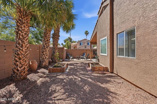 945 S SAILFISH Drive, Gilbert, AZ 85233
