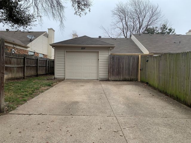 2211 Forestbrook Drive, Garland, TX 75040