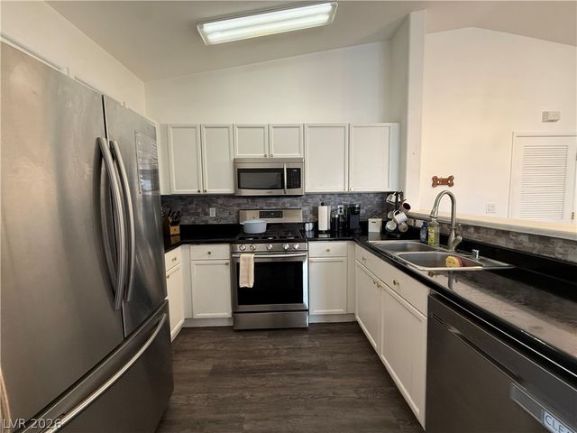 8781 Duncan Barrel Avenue 101, Las Vegas, NV 89178