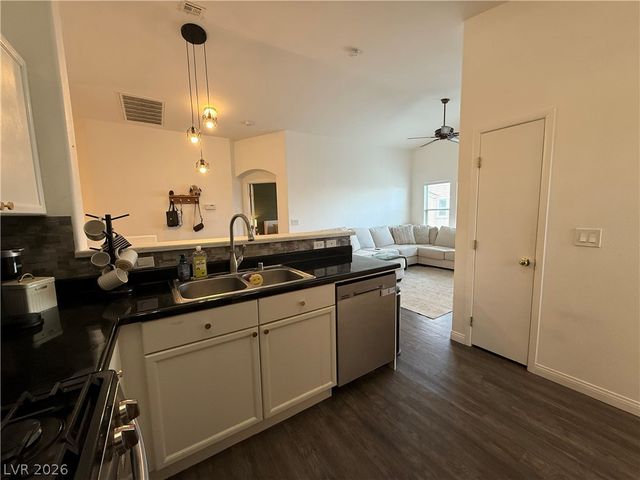 8781 Duncan Barrel Avenue 101, Las Vegas, NV 89178