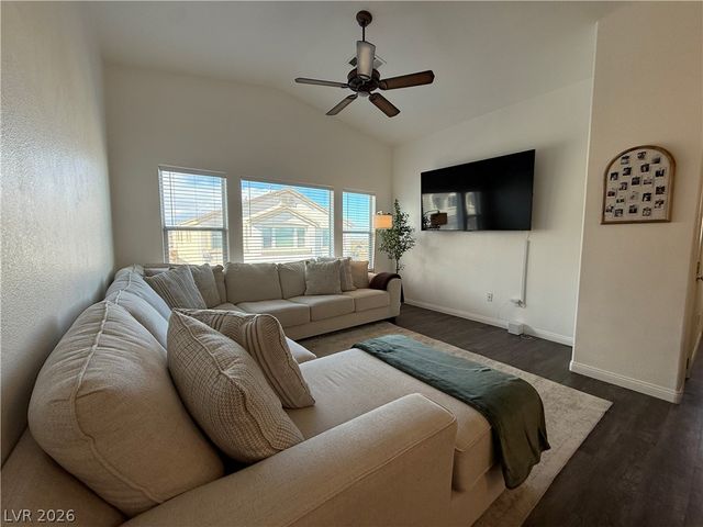 8781 Duncan Barrel Avenue 101, Las Vegas, NV 89178