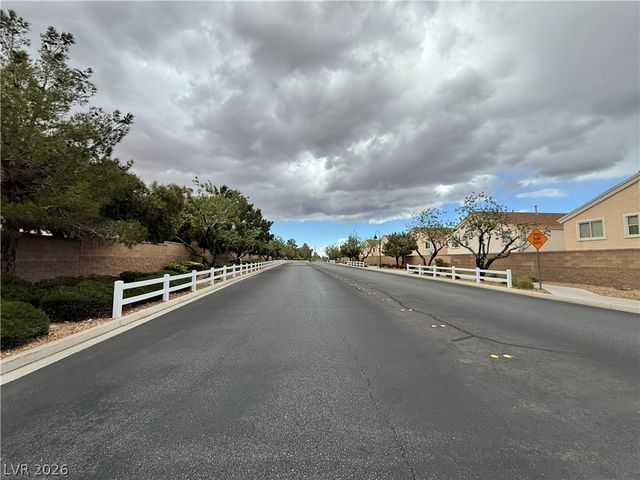 8781 Duncan Barrel Avenue 101, Las Vegas, NV 89178