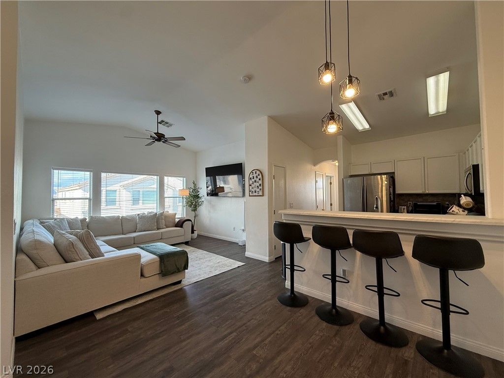 8781 Duncan Barrel Avenue 101, Las Vegas, NV 89178