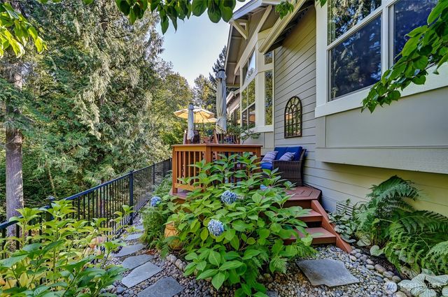 23434 NE 129th Court, Redmond, WA 98053