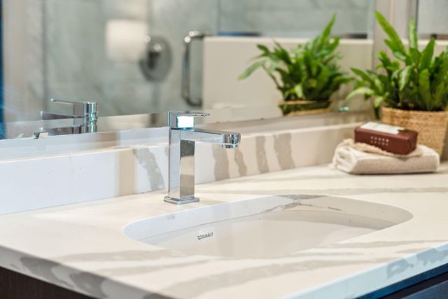 5 Gadsdenboro Street 204, Charleston, SC 29401