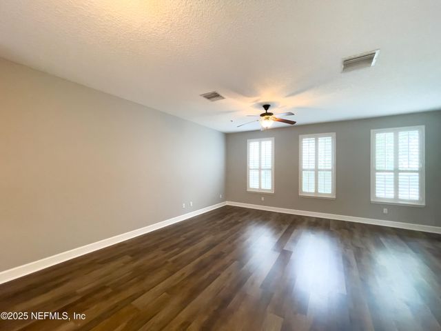 4455 ELLIPSE Drive, Jacksonville, FL 32246