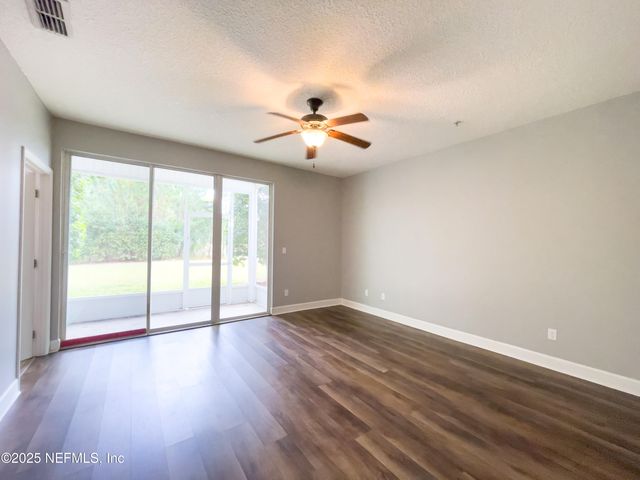 4455 ELLIPSE Drive, Jacksonville, FL 32246