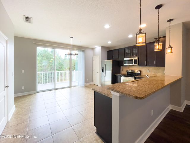 4455 ELLIPSE Drive, Jacksonville, FL 32246