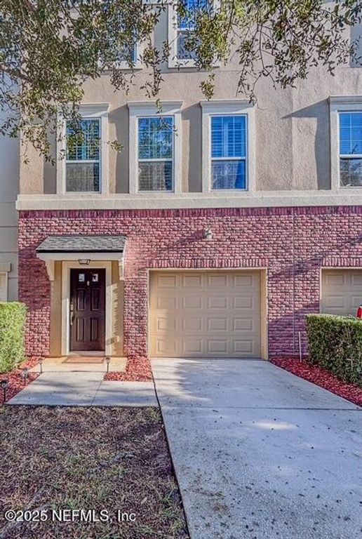 4455 ELLIPSE Drive, Jacksonville, FL 32246