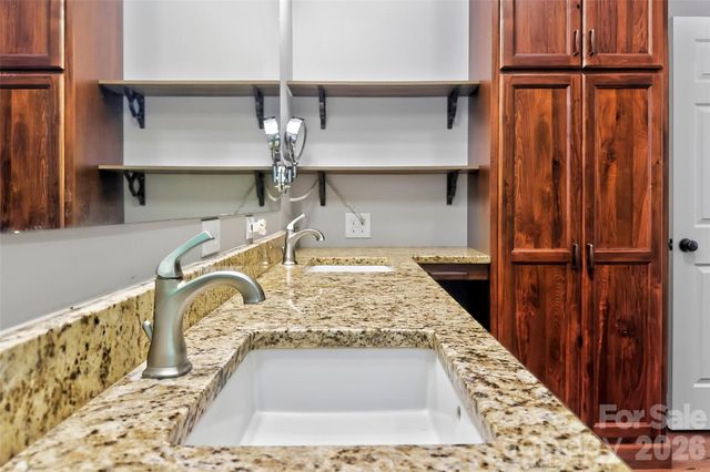 50 Glass Falls Trail 143,144, Black Mountain, NC 28711