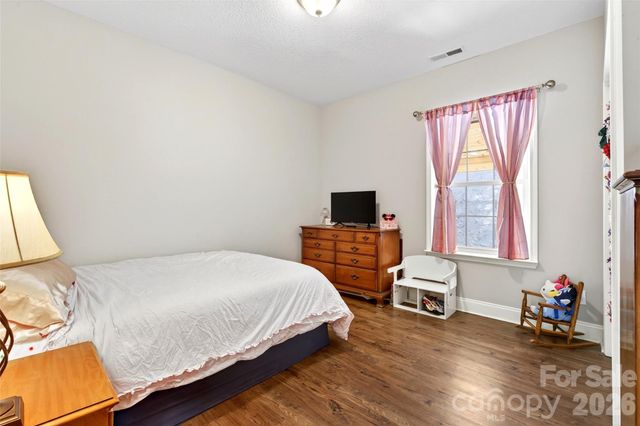 50 Glass Falls Trail 143,144, Black Mountain, NC 28711