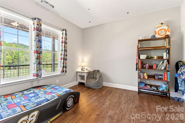 50 Glass Falls Trail 143,144, Black Mountain, NC 28711