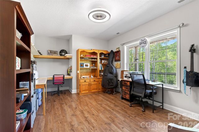 50 Glass Falls Trail 143,144, Black Mountain, NC 28711