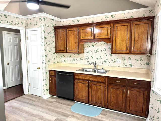 7002 Treeline Drive, Harrison, TN 37341