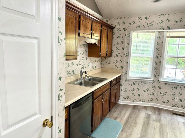 7002 Treeline Drive, Harrison, TN 37341