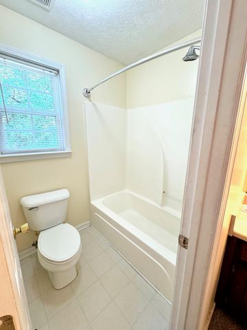7002 Treeline Drive, Harrison, TN 37341