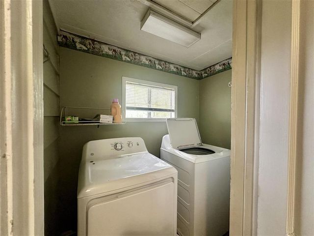 260 E Roddam Street, Sulphur, LA 70663