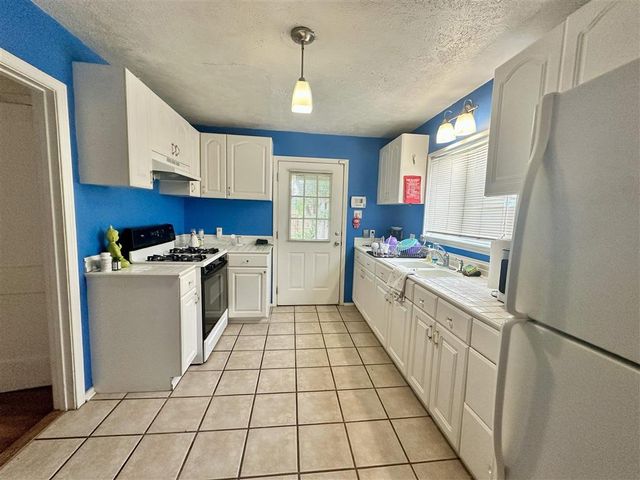 260 E Roddam Street, Sulphur, LA 70663