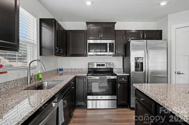 621 Grandiflora Avenue, Lancaster, SC 29720