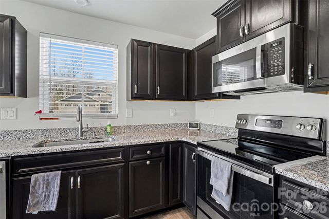 621 Grandiflora Avenue, Lancaster, SC 29720