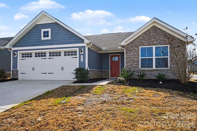 621 Grandiflora Avenue, Lancaster, SC 29720