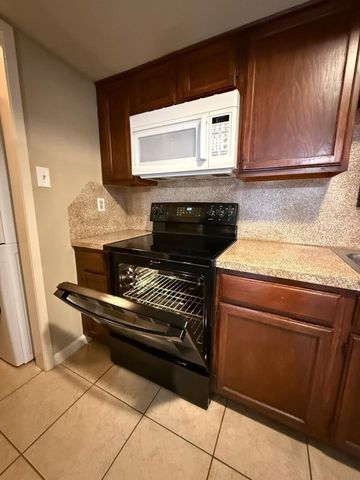 14777 Wunderlich Drive 1807, Houston, TX 77069