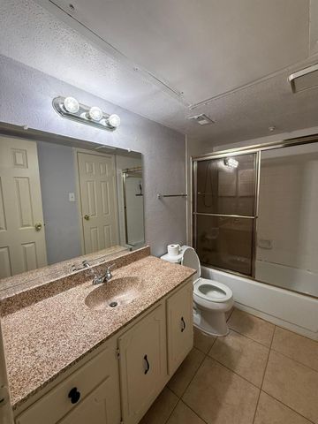 14777 Wunderlich Drive 1807, Houston, TX 77069