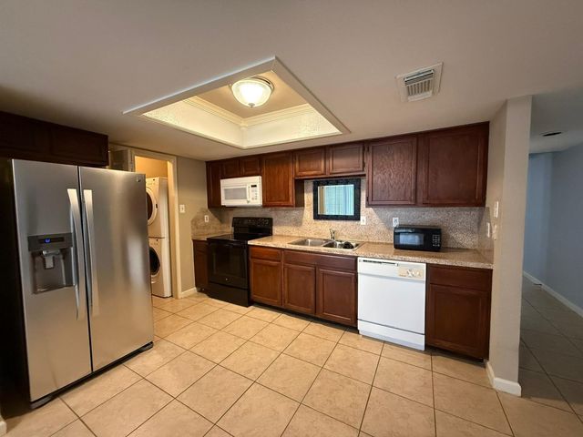 14777 Wunderlich Drive 1807, Houston, TX 77069