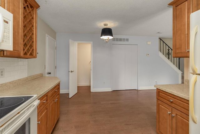 12563 Alder Street NW, Coon Rapids, MN 55448