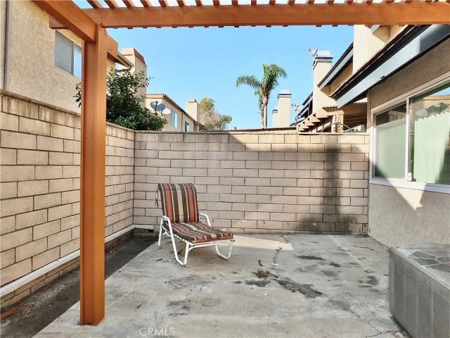 8485 Kington Way 11, Cypress, CA 90630