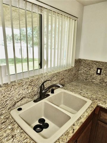 8485 Kington Way 11, Cypress, CA 90630