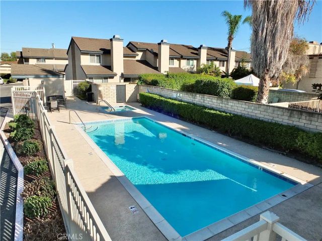 8485 Kington Way 11, Cypress, CA 90630