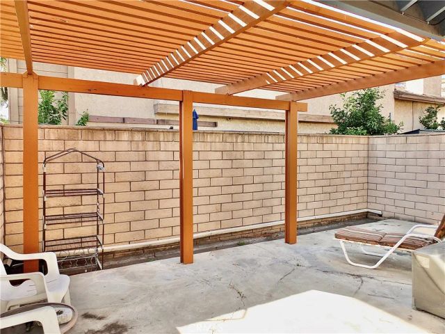 8485 Kington Way 11, Cypress, CA 90630