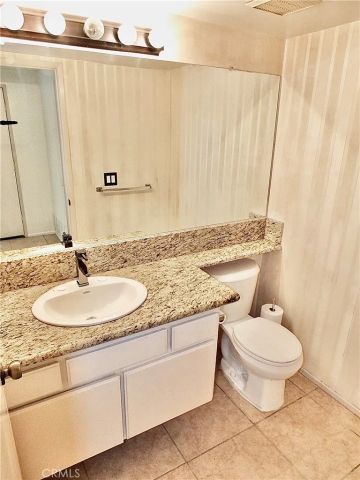 8485 Kington Way 11, Cypress, CA 90630