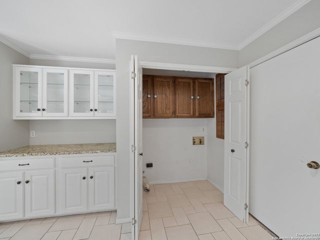 2418 ROCKAWAY LN, San Antonio, TX 78232