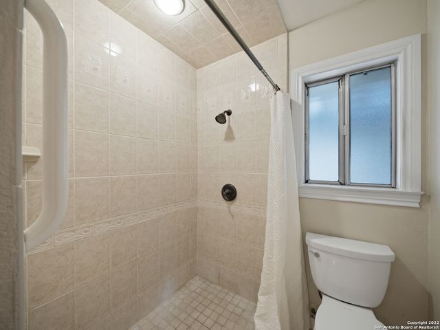 2418 ROCKAWAY LN, San Antonio, TX 78232