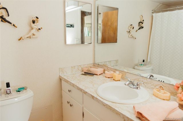 1090 N Lafayette Street 504, Denver, CO 80218