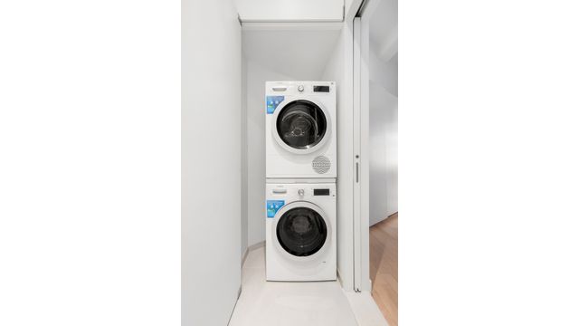 448 W 37TH Street A9, New York City, NY 10018