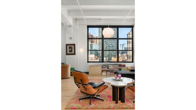 448 W 37TH Street A9, New York City, NY 10018