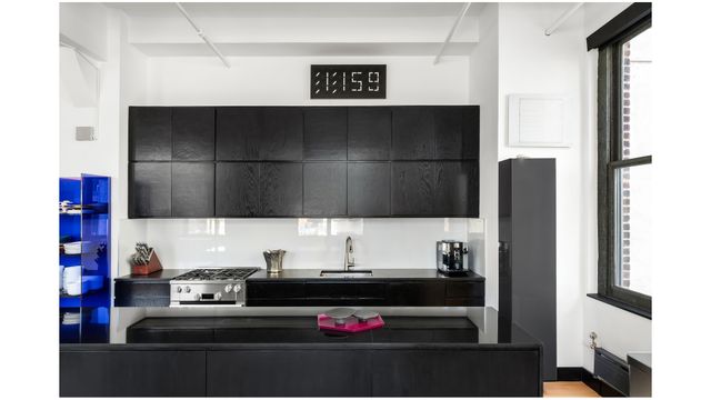 448 W 37TH Street A9, New York City, NY 10018