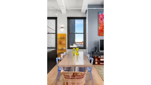 448 W 37TH Street A9, New York City, NY 10018